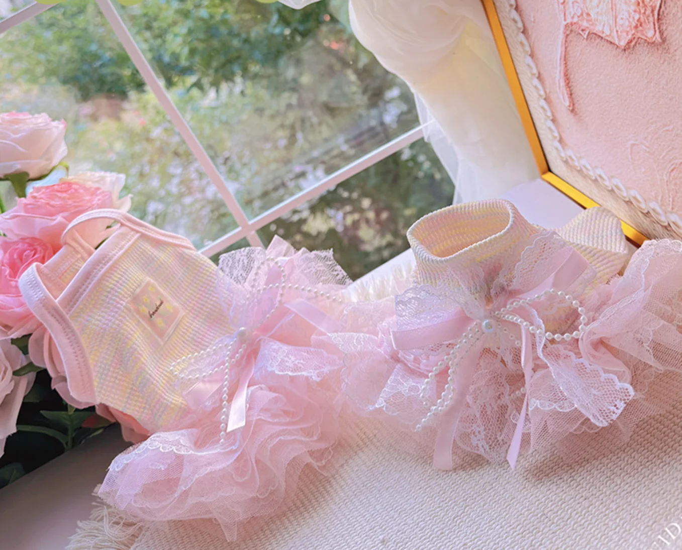 

Sweet Pink Lace Tulle Pet Dress Set | Pastel Stripe Knit Top & Pearl Bow Skirt for Maltese Chihuahua Small Dogs