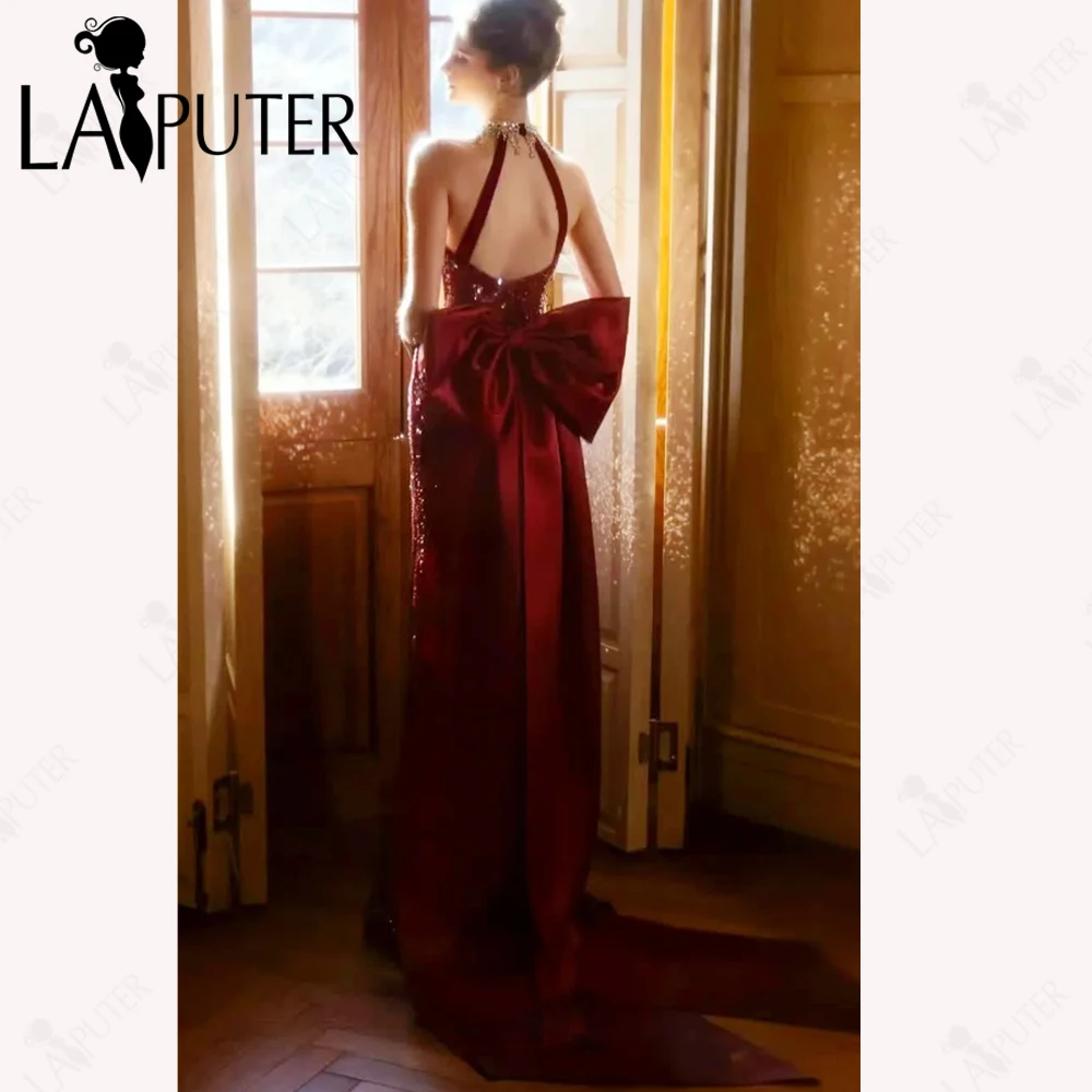 ชุดราตรีออกงานแบบเปิดไหล่ สีแดงเข้ม ประดับเลื่อม ทรงเมอร์เมด คอปก ชุดราตรีสีแดงเบอร์กันดี แบบดารา