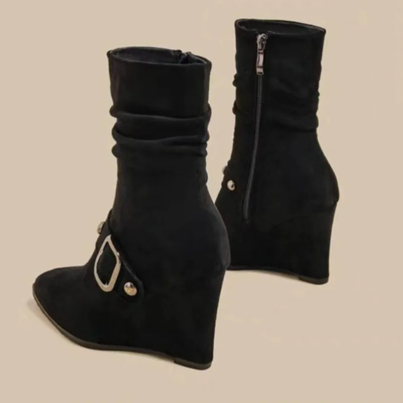 Wedge Pleated Booties Autumn New Pointed Toe Suede Studded Belt Buckle Soft Sole Anti-Slip Wear-Resistant Skinny Boots