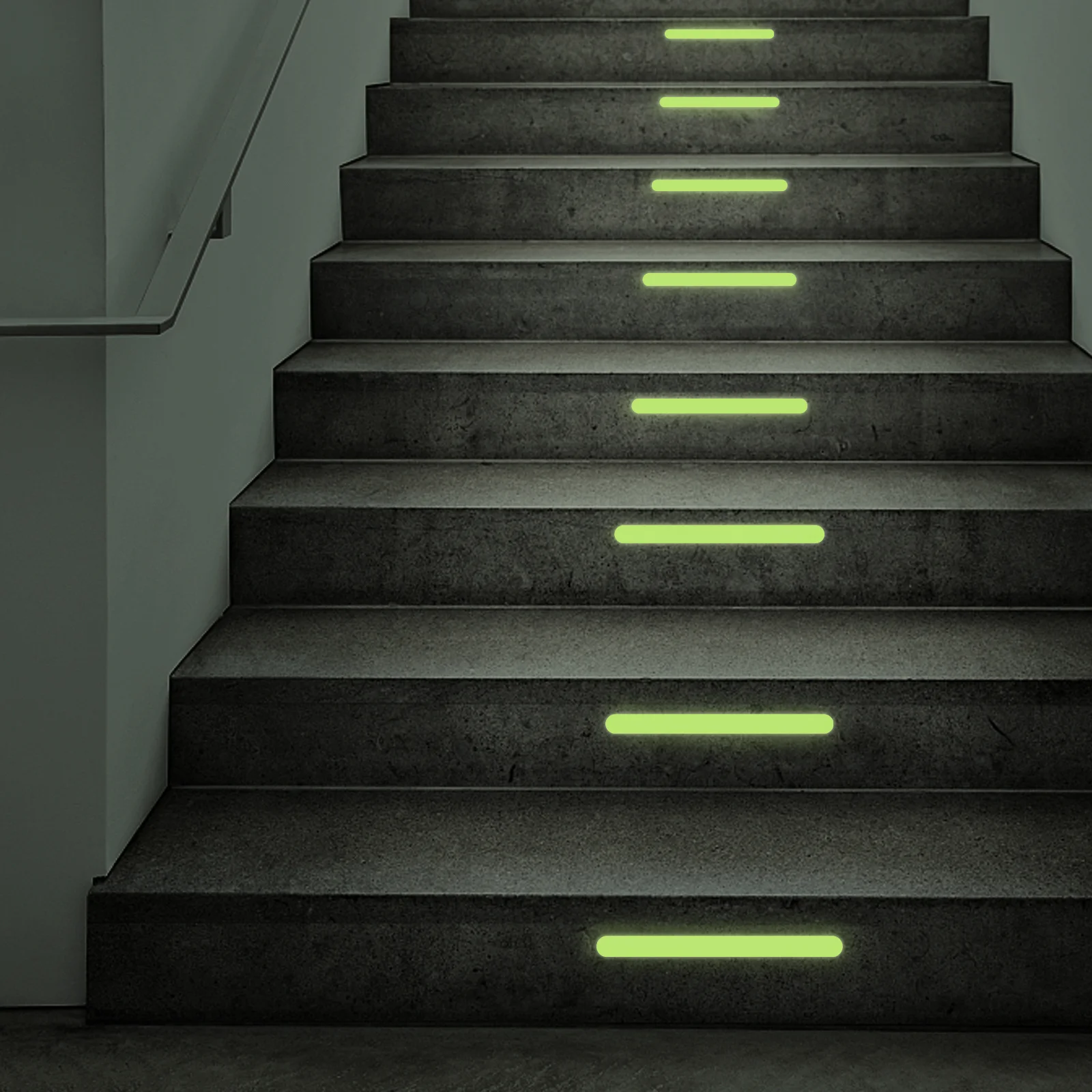 24 قطعة شرائط المضادة للانزلاق عاكس عدم الانزلاق ملصق للسلالم حوض الاستحمام الحمام بركة شريط تحذيري السلامة الدرج المضادة للانزلاق ملصق #2