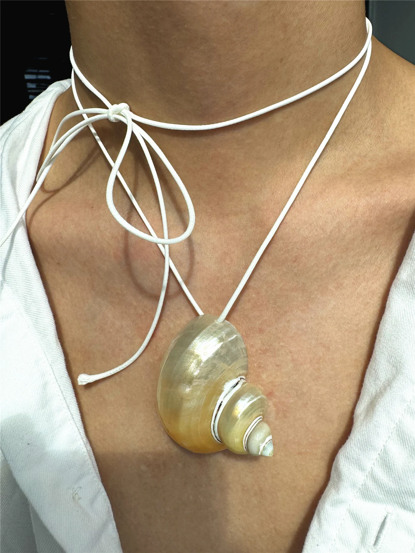 Exaggerated Natural Shell Collarbone Chain Charm Necklace Rope Chain Y2K Summer Beach Vacation Charms Jewelry For Women image 5