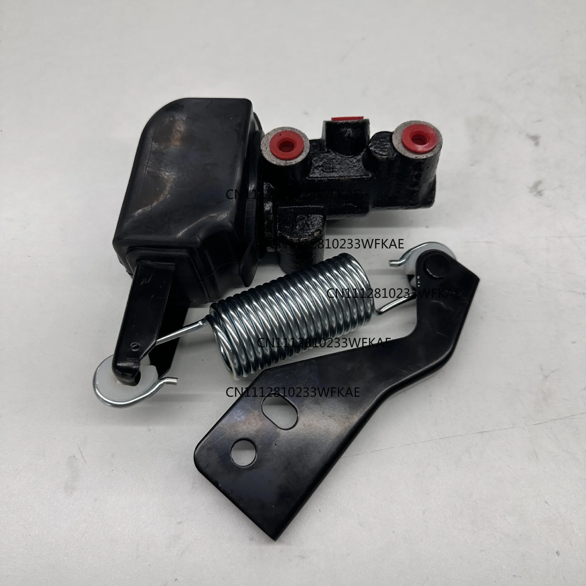 Suitable for Nissan brake load sensing valve 46400-VK000 46400-VK90A