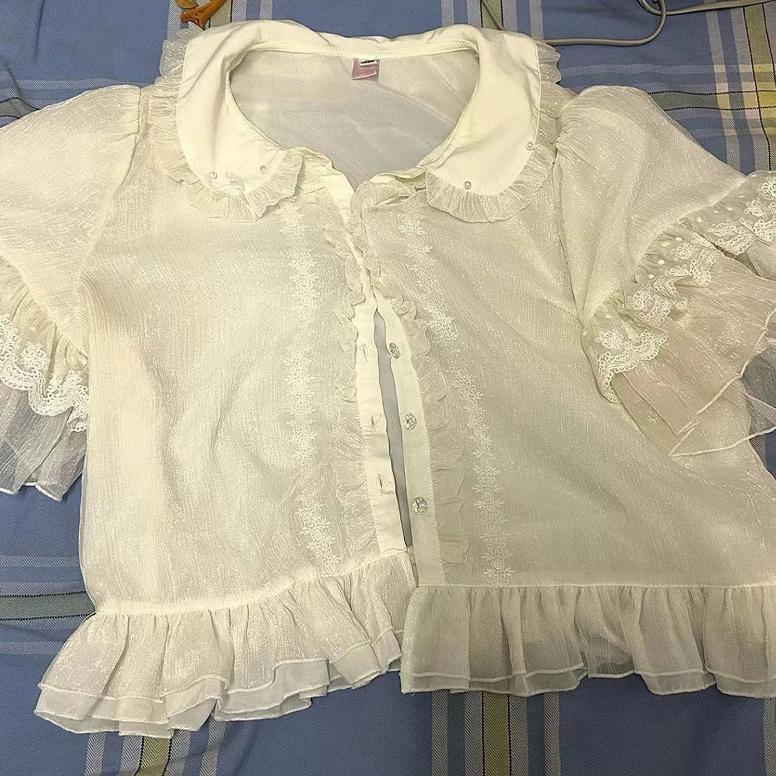 Camisa Lolita de manga curta para mulheres e meninas, blusas estilo preppy, colarinho Peter Pan, plissado de renda, camisas JK, brancas, fofas