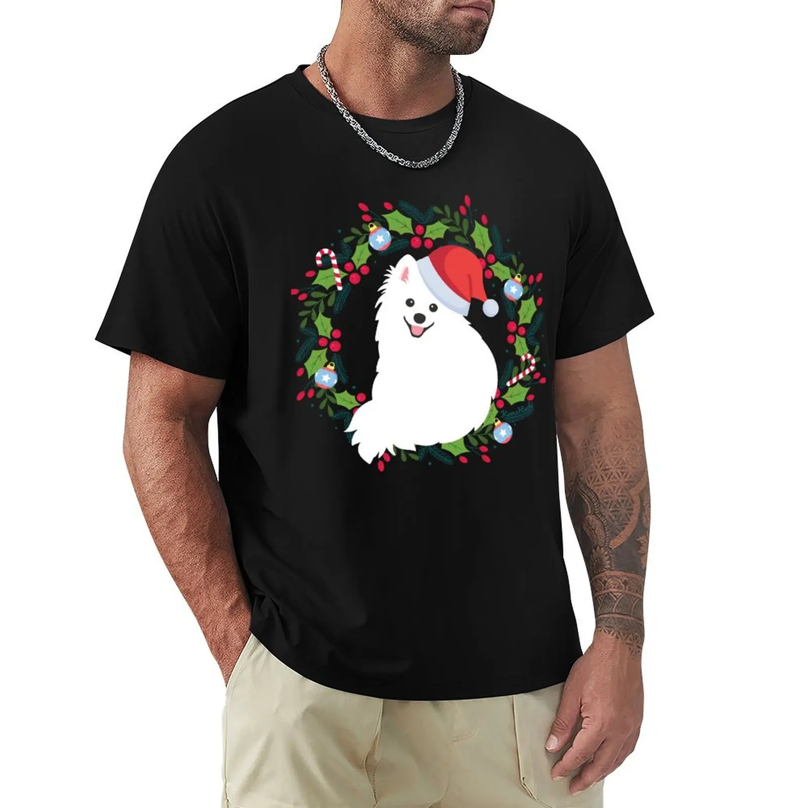 Japanese Spitz Dog Santa in Christmas Wreath - Kamahachi Green T-Shirt Urban Style Print T-Shirt