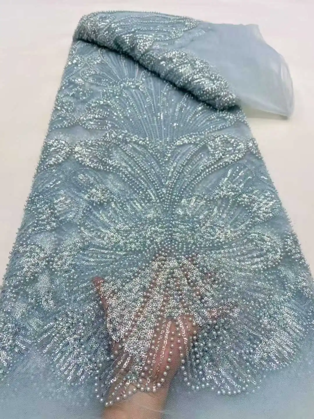 파티 드레스용 고급 자수 비즈 네트 레이스와 스팽글 웨딩 파티 드레스용 최고급 레이스 원단