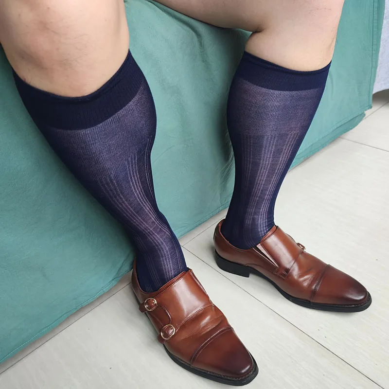 Kaos Kaki Formal Bisnis Pria Tipis Bergaris, Panjang Selutut, Lembut, Bernapas, Transparan