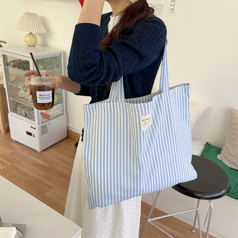 Simple Stripe Women\'s Shoulder Bag Large Capacity Girls Travel Vest Bag Book Handbags Portable Female Shopping Bags Zipper Tote