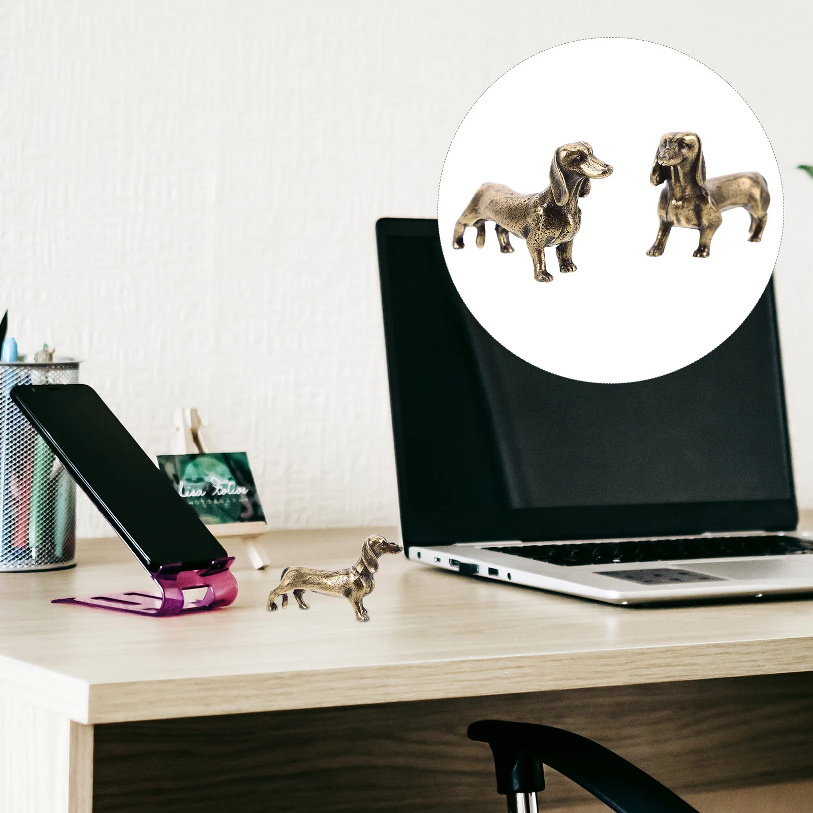 

2Pcs Brass Dog Ornament Polished Surface Elegant Living Room Office Car Dashboard Decorative Statue