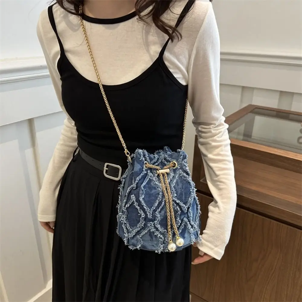

Casual Pearl Denim Bucket Bag Chain Handbag Tassel Denim Crossbody Bag Korean Style Small Purse Cloth Shoulder Bag Party