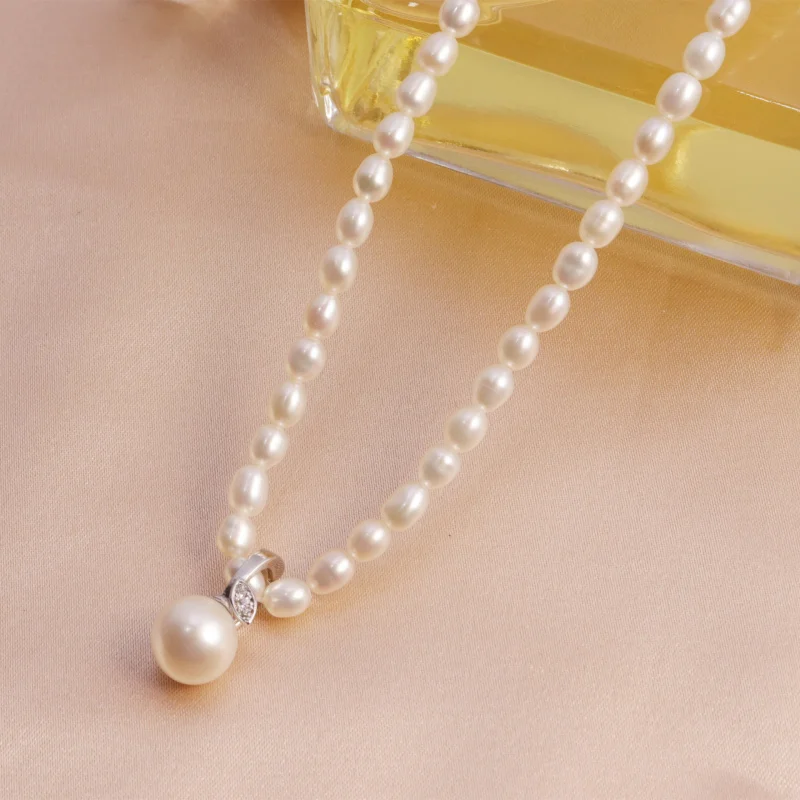 

Freshwater Pearl Necklace Full S925 Silver Round Pendant Choker