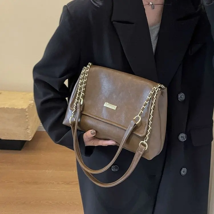 2025 Spring New Women's Underarm Bag Casual High-end Texture Versatile Large Capacity Commute Light Luxury Shoulder Bag