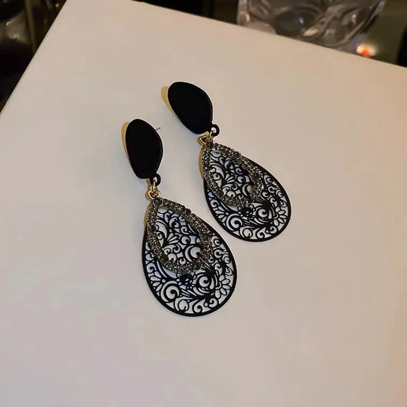 Korean Fashion Black Water Drop Shape Earrings for Women Wedding Party Earring Valentine\'s Day Christmas Jewelry Accessories