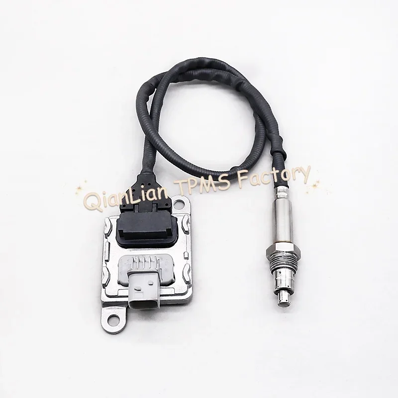 NOx Nitrogen Oxygen Sensor A0101532328 5WK97339A Exhaust Monitor Sensors For Mercedes-Benz Diesel Truck Car SCR System Parts