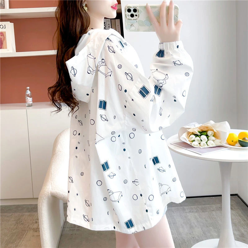 

Large Size Women's Thin Open Cardigan Sun Protection Outerwear Summer Faion Loose Trendy Top Zipper Long Sve Hooded