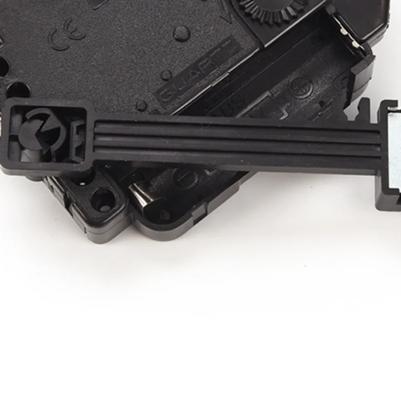 Quartz Pendulum Clock Movement Kit – DIY Replacement Motor with Hanger for Wall Clock Repair