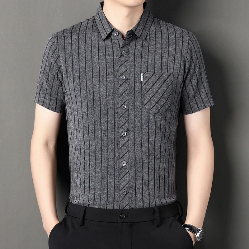 

2025 Высококачественная рубашка-поло из ледяного шелка с лацканами, летняя молодежная мужская футболка с короткими рукавами, свободный повседневный дышащий топ