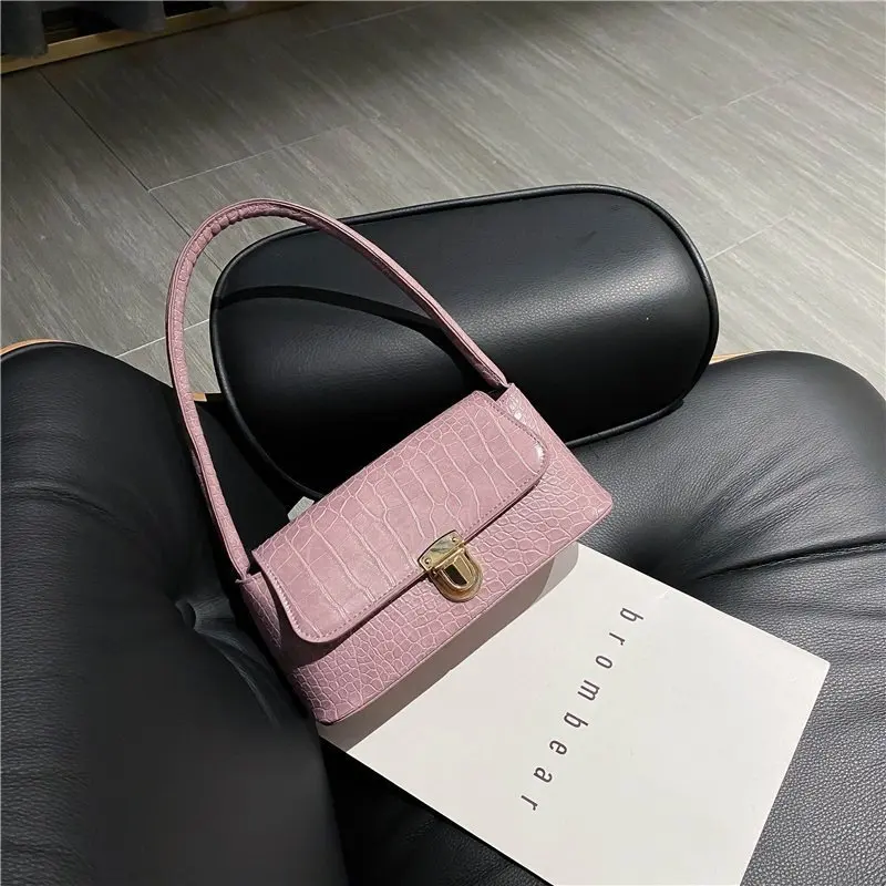 Women's Crocodile Embossed Faux Leather Shoulder Bag, Minimalist Flap Lock Hobo Purse, Casual Everyday Handbag