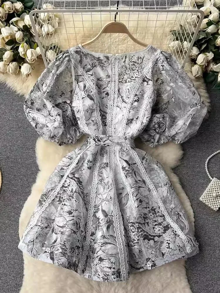 

New Summer Holiday Ink Painting Fragmented Flower Hook French V-Neck Puff Sleeve Lace Trims Embroidery Belt Party Mini Dress