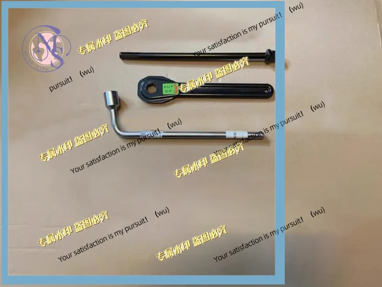 For Mercedes-Benz Viano VITO V260L Spare Wheel Tire Wrench Removal Labor Saving Tool Connecting Rod