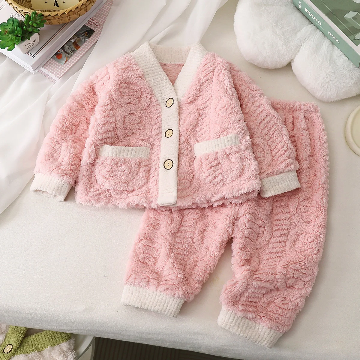 New models 0-5-year-old children\'s flavored pajamas set in winter thickened and warm boys, girl pajamas girl cute pajamas suits