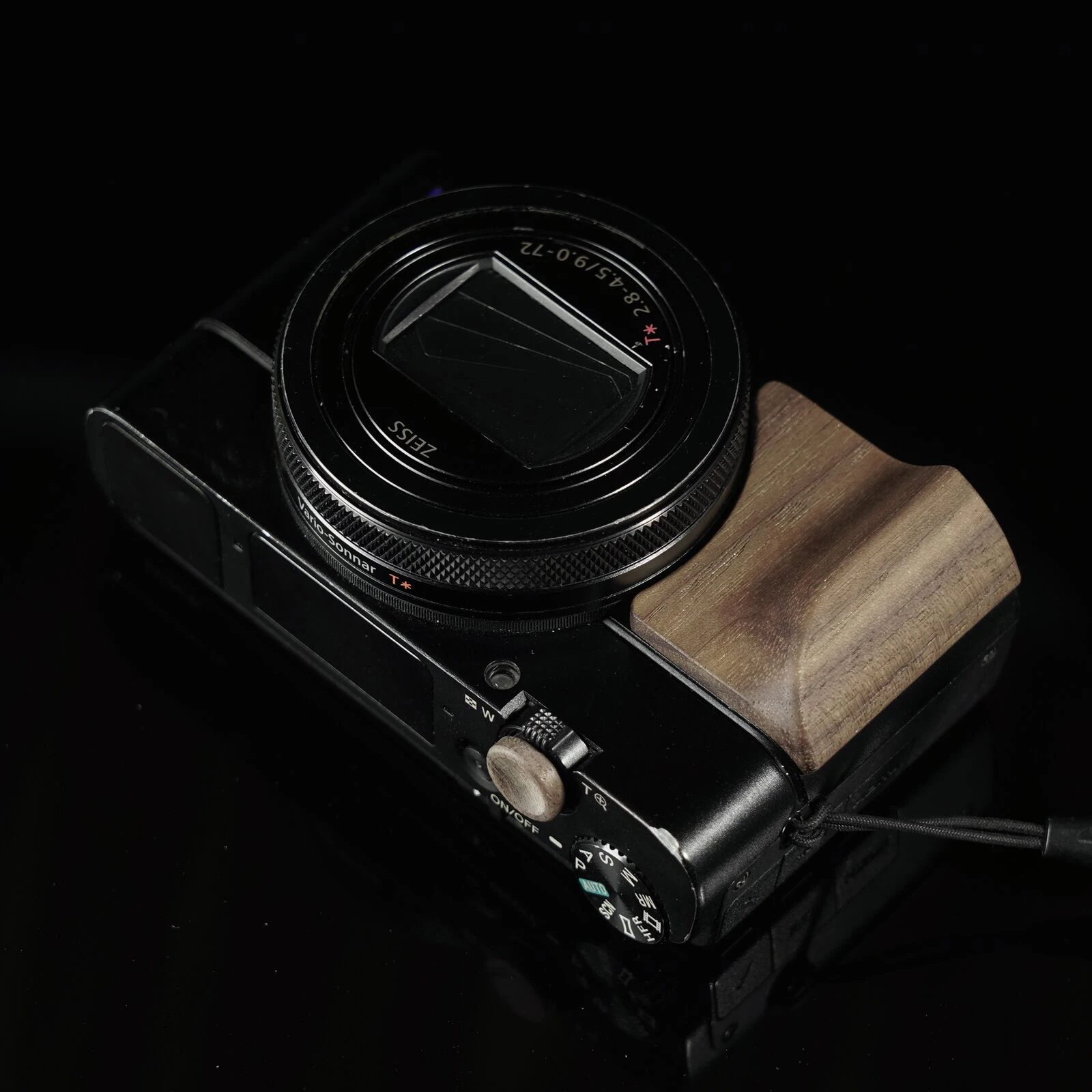 Wood Wooden Camera Shutter Release Butoon Vintage and exquisite Hand Grip For Sony RX100 M6 M7 M5 M4 camera accessories