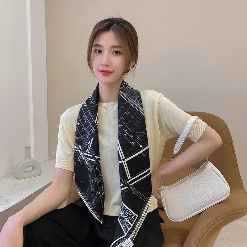 

90×90cm Polyester Twill Scarf For Women Luxury Brand Square Size Digital Printing Silk Feeling Shawls And Wraps In Spring Autumn