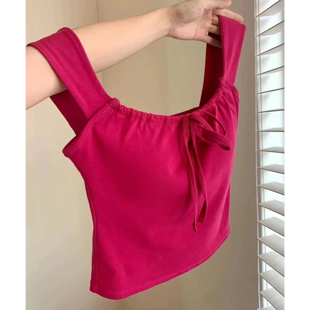 

Stylish Wide Strap Women's Tank Tops with Bra Pads Square Collar Camisole Slim Fit Sexy Vest Summer
