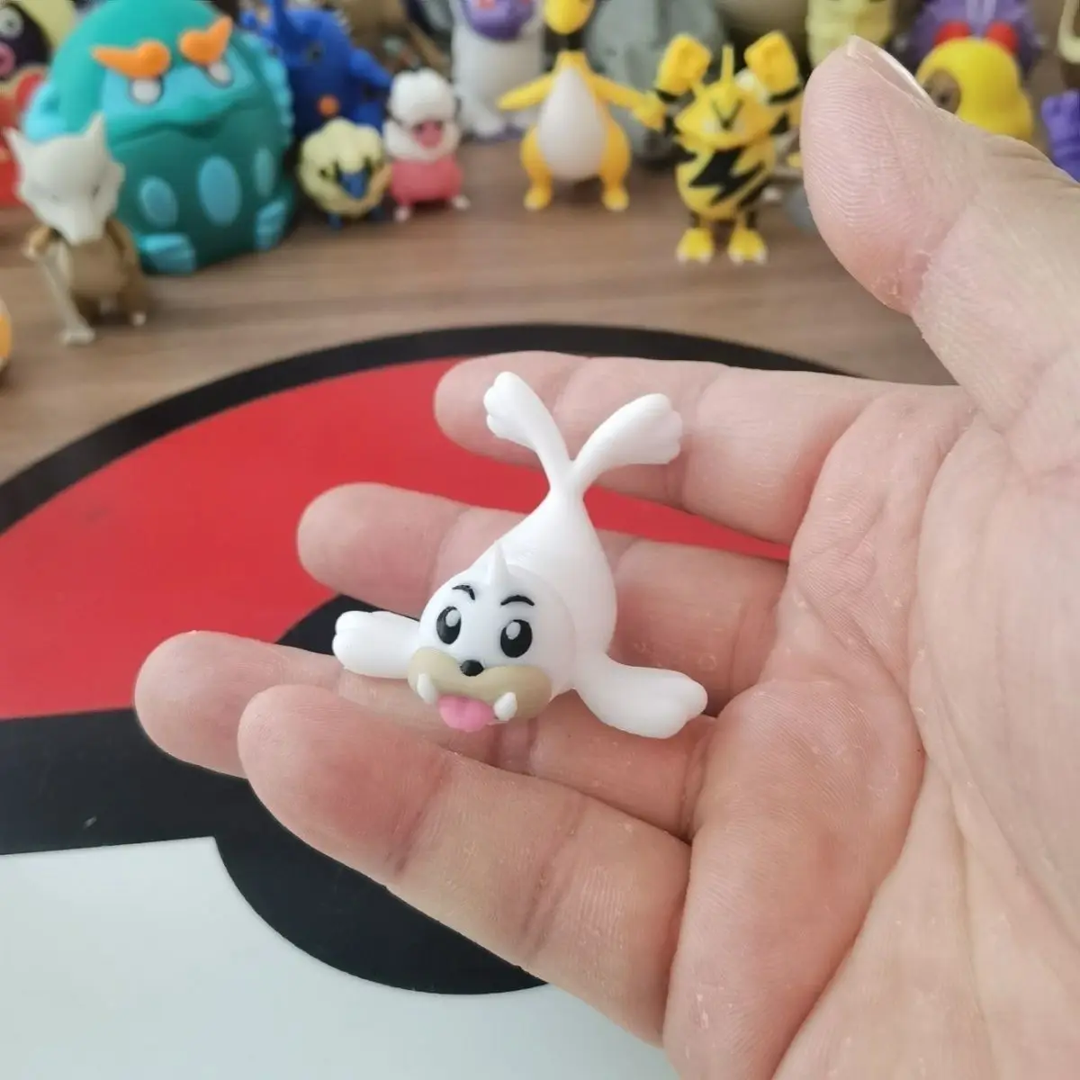 Seel Dewgong-figura de Anime con estampado 3d del mundo a escala 1:20, colección de estatuas, decoración de escritorio, juguetes de adorno, regalos para niños