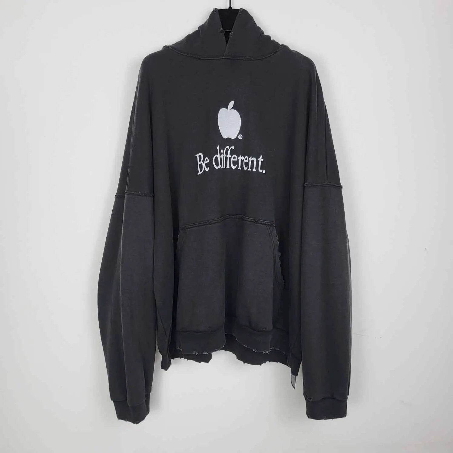 

Luxury Apple Be Different Embroidery Distressed And Washed Women Men Hooded Hoodies Hiphop Oversized Men Hoodie Pullover