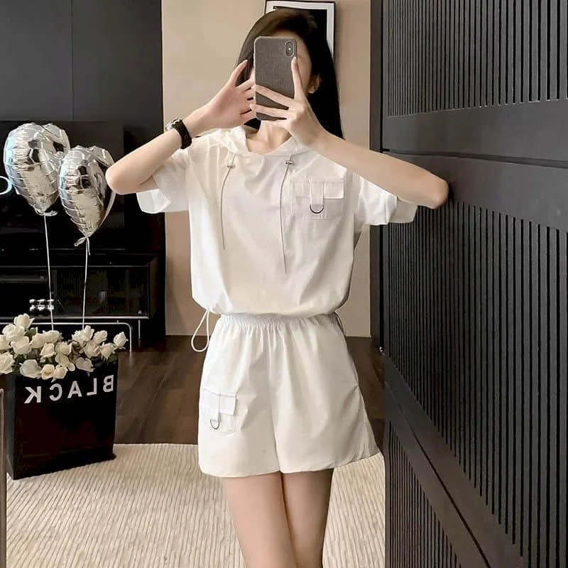 

Sporty Shorts Sets Short Sleeve Hooded Solid T-Shirts Casual Short Pants Summer Loose Korean Style 2 Piece Sets Women Outfits