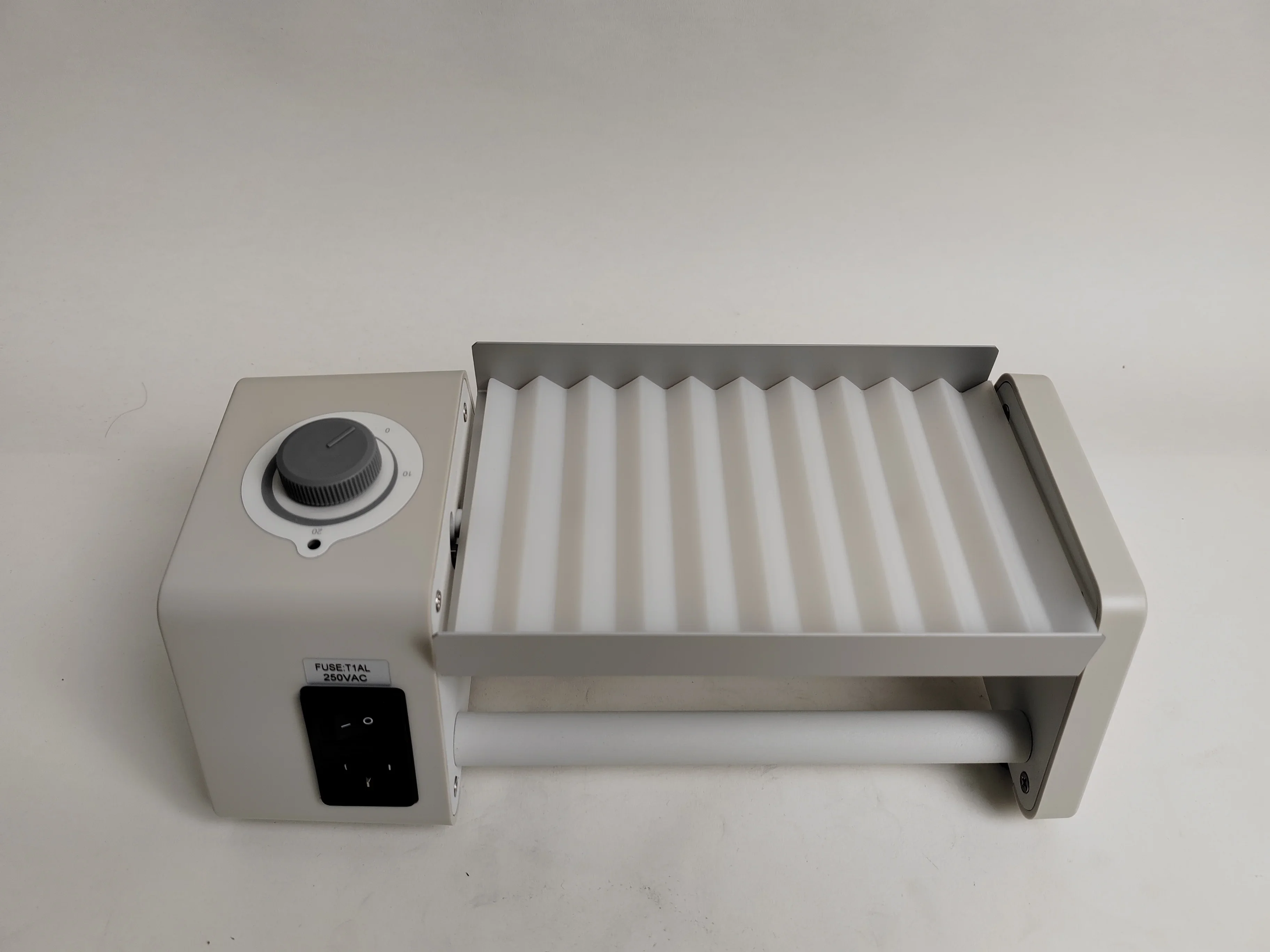 Good Quality  Single Layer Short Deck Adjustable Speed Rocking Rotator Medical Laboratory Mixer