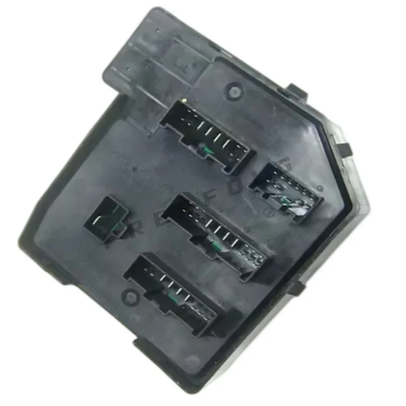Car accessories instrument panel fuse assembly SA00-67-760M1 for Haima 7 2010-2018 S3 S7