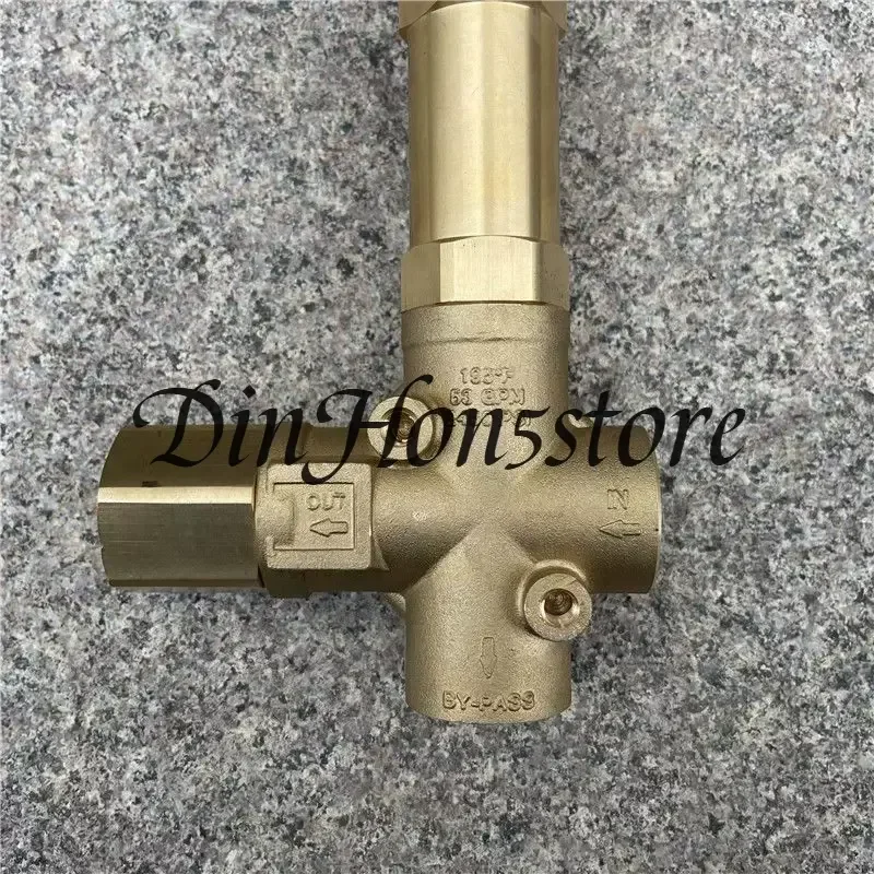 VRP450 Pinfu high pressure pump pressure regulating valve, Zhonglian sweeper, sweeper copper pressure regulating