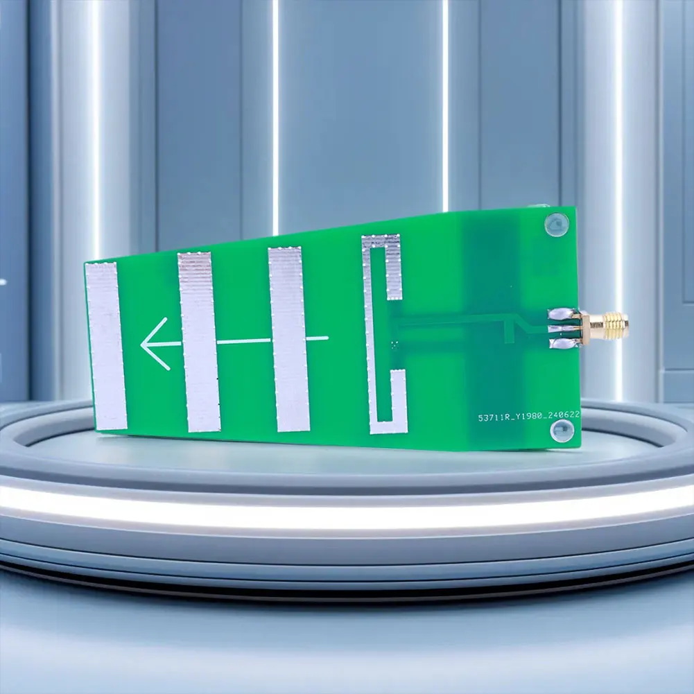 

Направленная Wi-Fi антенна 2.4G с высоким коэффициентом усиления 2.35-2.55 ГГц для передачи видео, тип Яги, 10 дБ