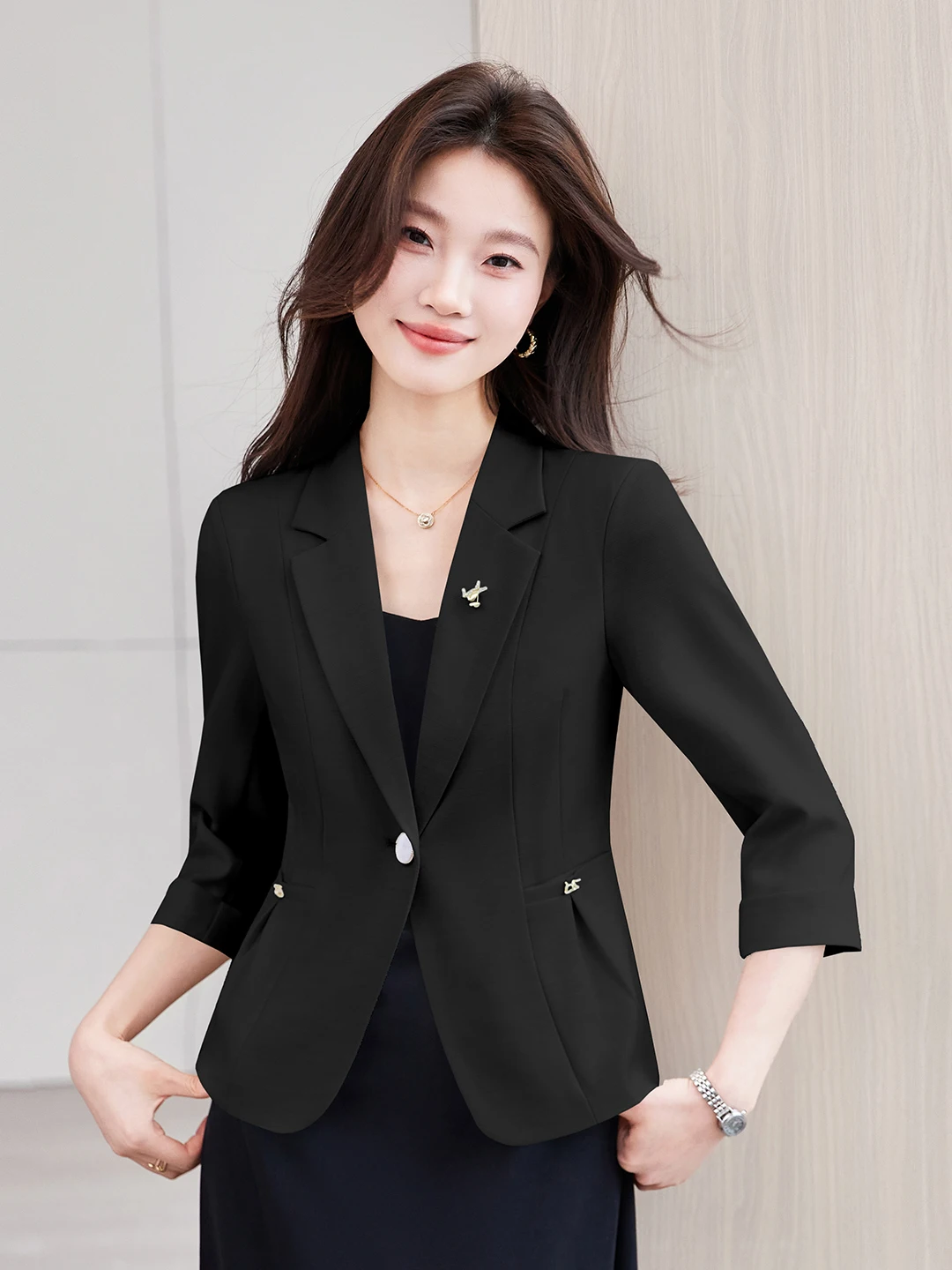 Elegant Women's  Jacket 3/4 Sleeve Commute Style High Quality Polyester Fiber Anti-Wrinkle round Hemline Single Button