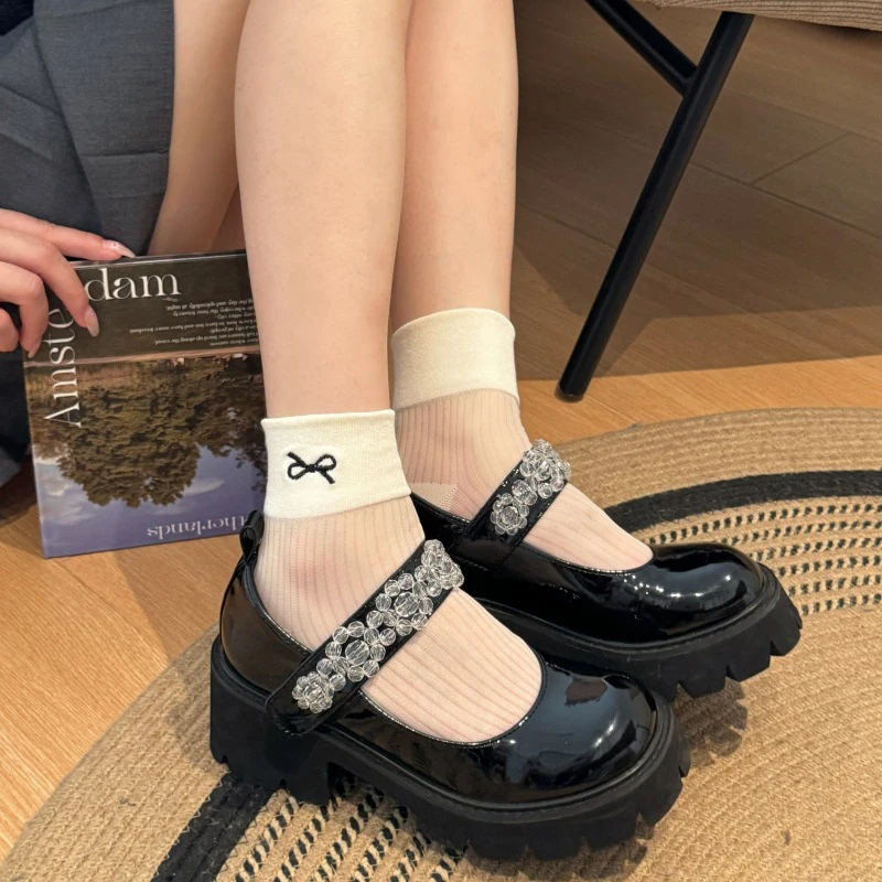 1 para słodka moda Bowknot haft w kształcie serca środkowe podkolanówki dla kobiet proste skarpetki na co dzień oddychające sportowe bawełniane skarpetki