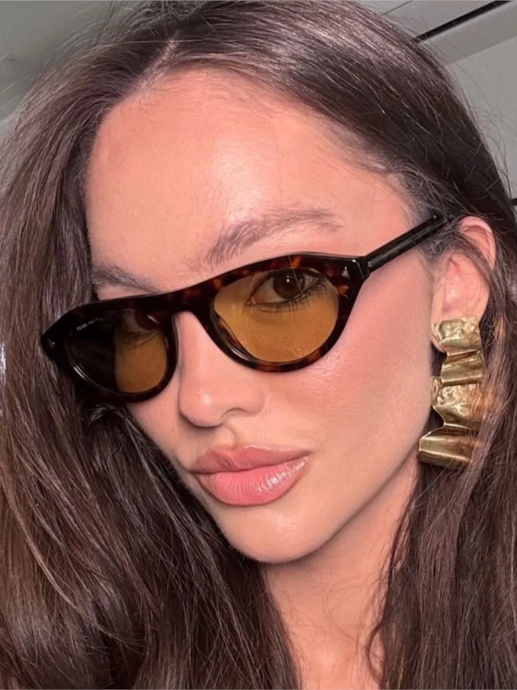 Nieuwe Mode Designer Zonnebril Vrouwen Cat Eye Zonnebril Vrouw Retro Trendy Ovale Klinknagels Brillen Y2K UV400 Shades Gafas - afbeelding 2