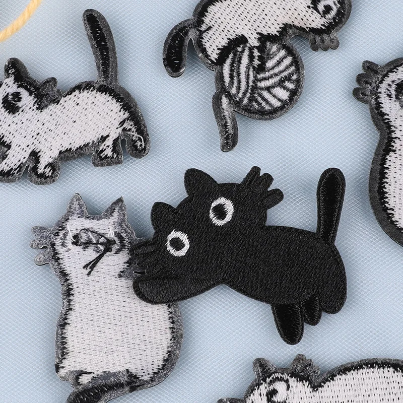 Cartoon Black Cat Badge Patches for Clothing Logo Accessories Decorative Patch Stickers DIY Embroidered Applications for Sewing