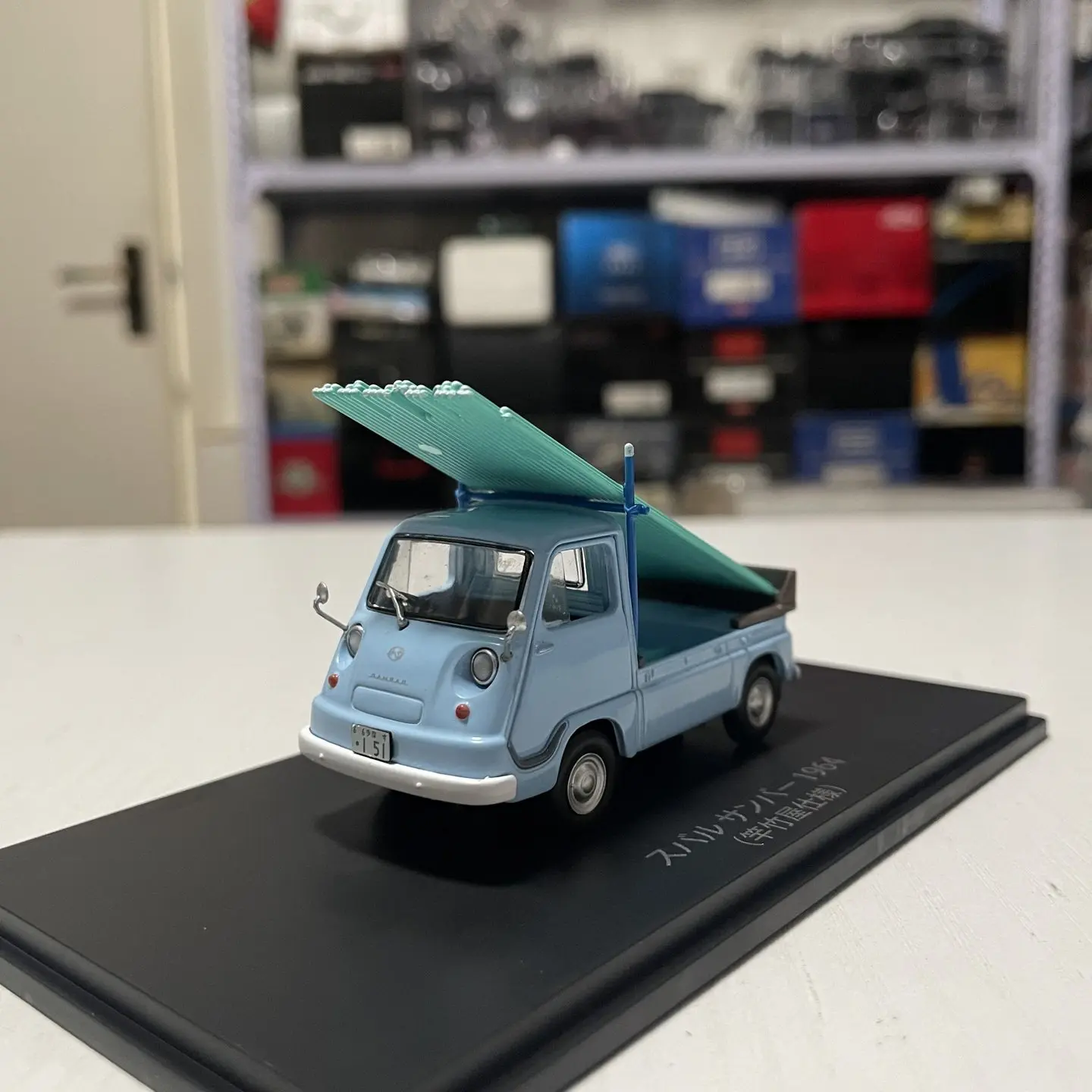 hachette-modele-de-voiture-miniature-en-alliage-moule-sous-pression-subaru-sambar-1964-a-l'echelle-1-43-jouet-classique-souvenir-cadeau-pour-adultes-presentation-statique