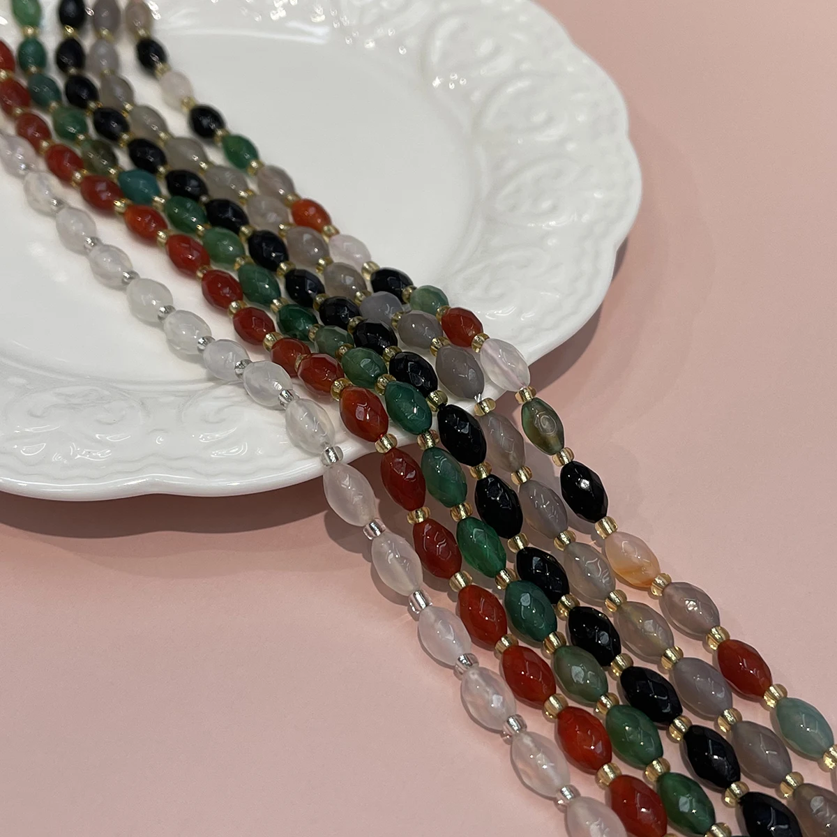 DIY-Achatperlen, natürliche, facettierte Perlen, 5 x 9 mm, zum Basteln von Schmuck, DIY-Halsketten, Armbändern, Ketten und Ohrringen. – Detail 2