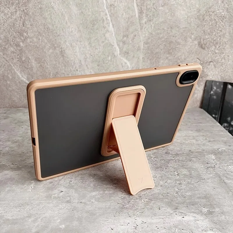 

Матовый чехол для iPad 11th 2025 11 дюймов A16 Air 11 M3 Air7 Air6 Pro 11 Air 5 4 3 Pro 2 1 10th 10.9 10.2 9.7 Mini 7 6 с кронштейном