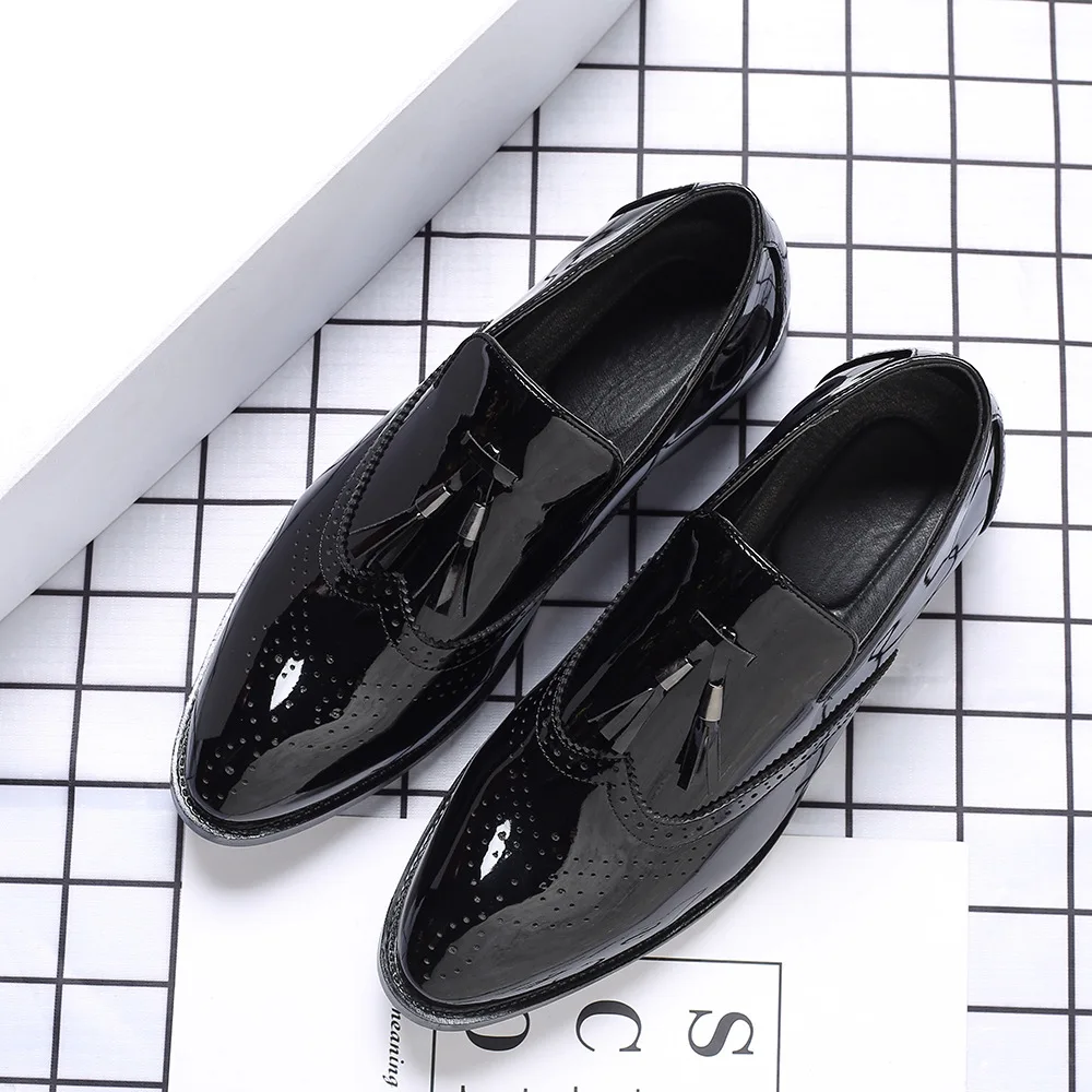patent leather brogue shoes man black shine tassel loafers party shoes for man brogues official shoes man sapatos masculinos lux