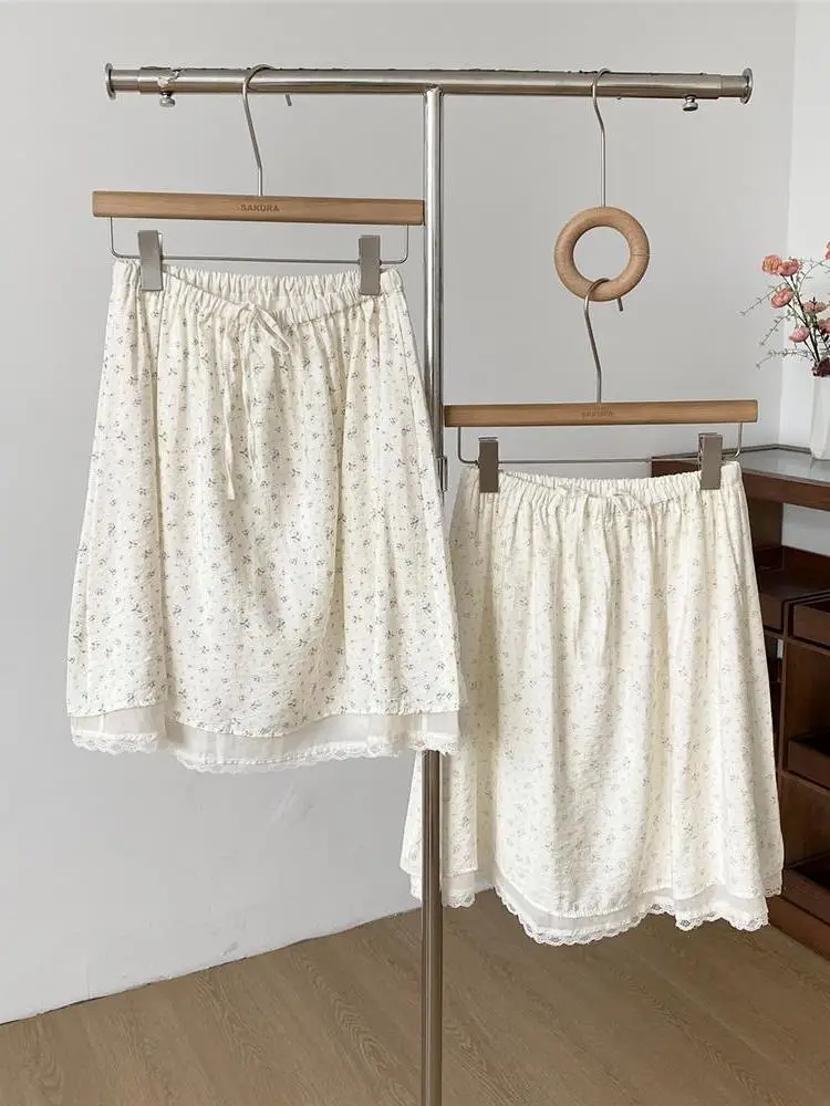 Korean Sweet Floral Half Skirt Women's New Summer Lace Trim Splicing Gentle Wind A-Line Umbrella Skirt High Waist Polyester F...
