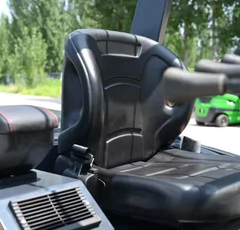 Wózek widłowy elektryczny YG na zamówienie, cena fabryczna, 3 tony, 3,5 tony, 4 tony, 5 ton, mocny, niezawodny, wydajny, trwały, z baterią litową.