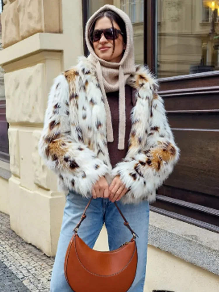 

HH Women Winter Fashion Spotted Print Coat Long Sleeve Casual Overcoat Woman Pocket Design Keep Warm Loose Overcoat Mujer