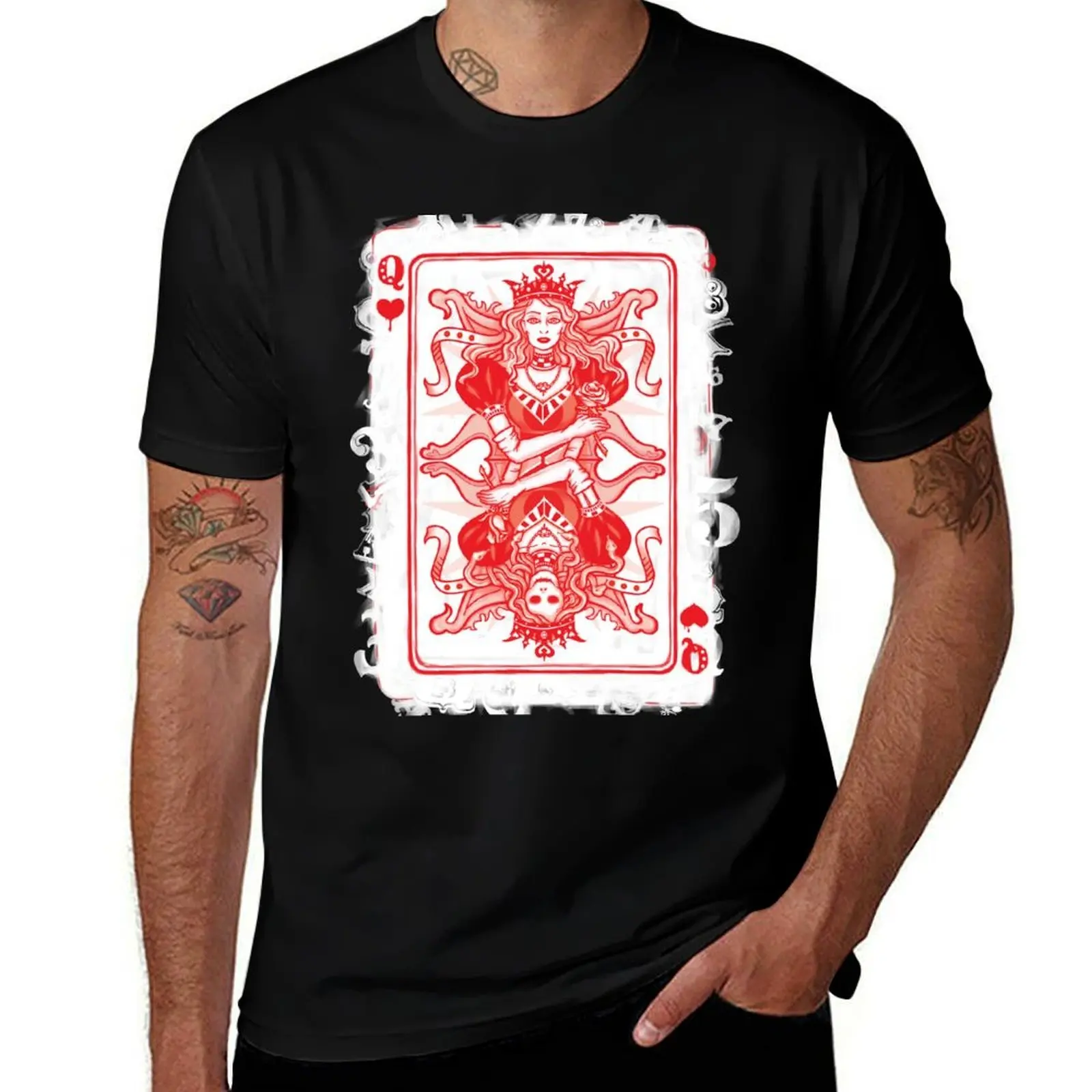 Queens of Heart, poker card. T-Shirt Basic Tee Shirt for Everyday Outfit T-Shirt