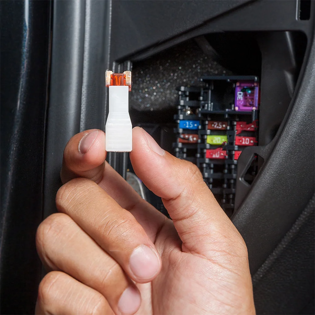

30Pcs Car Fuse Puller Tool Plastic Fuse Clip for Automotive Mini Glass Fast Replacement Compact Design Long Term Use