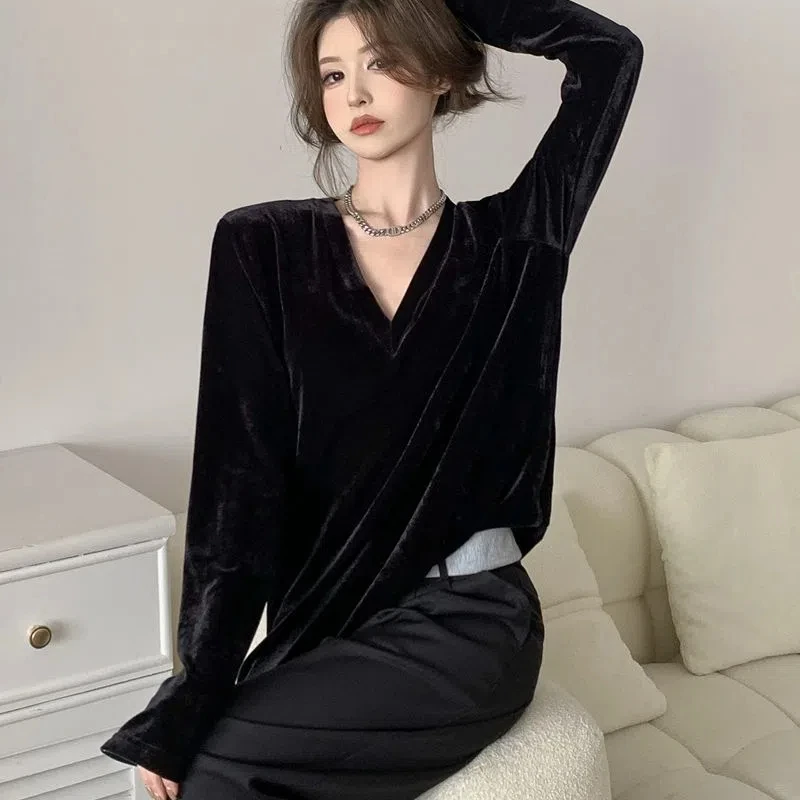 الذهبي المخملية الخامس الرقبة الأسود خمر تي شيرت ربيع الخريف جديد طويل الأكمام فضفاضة الشارع بلايز عادية موضة ملابس حريمي أنيقة