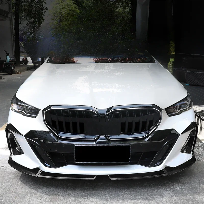 For 2024 BMW i5 5 Series G60Car Front Kidney Grille ABS Black Front Bumper Racing Grill Exterior Modification Accessories