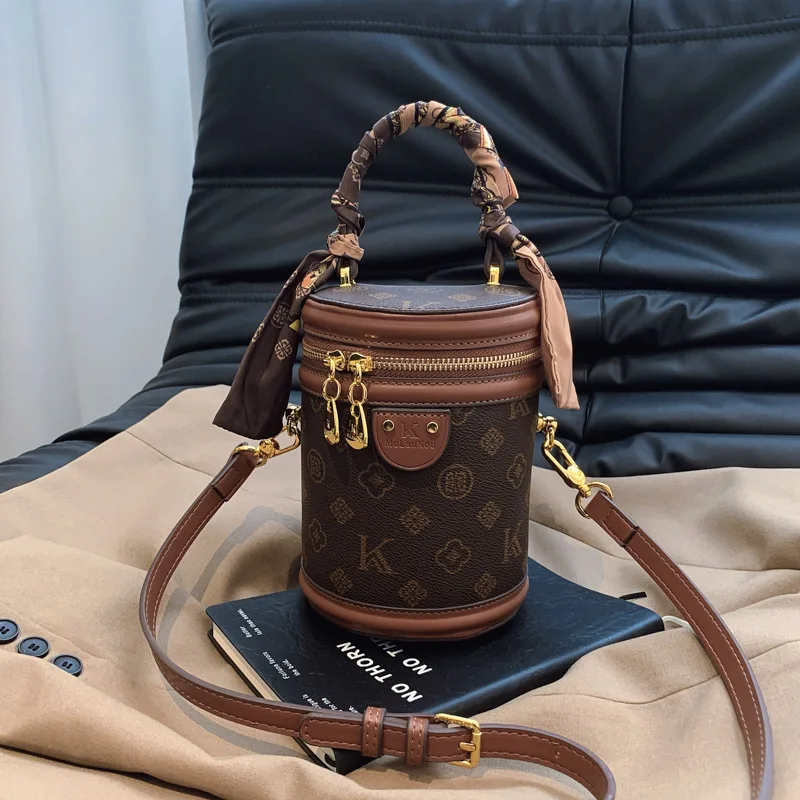 

2025 Luxury Monogram Bucket Bag - Versatile Cylinder Shoulder Bag for Women, Fashionable Crossbody Hobo Purse with Lucky Charm